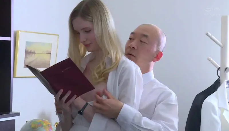 Bà xã chấp nhận làm ghệ cho đối tác của chồng để trả nợ